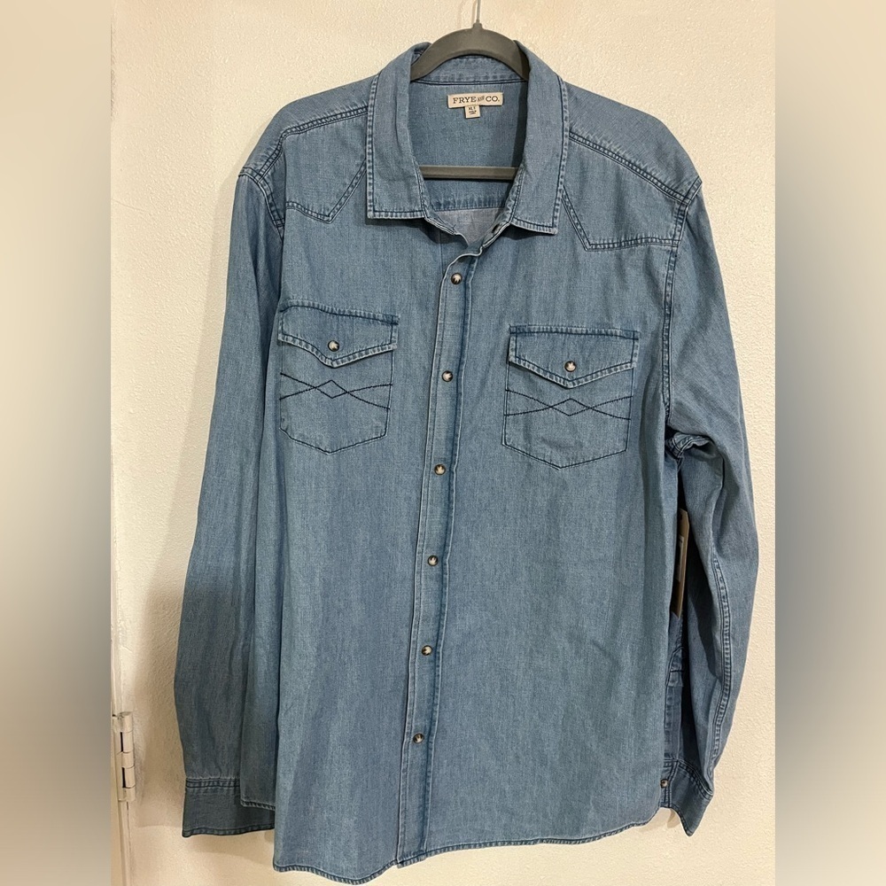 FRYE XLT chambray denim button-down, long sleeve shirt, rodeo farm NWT
